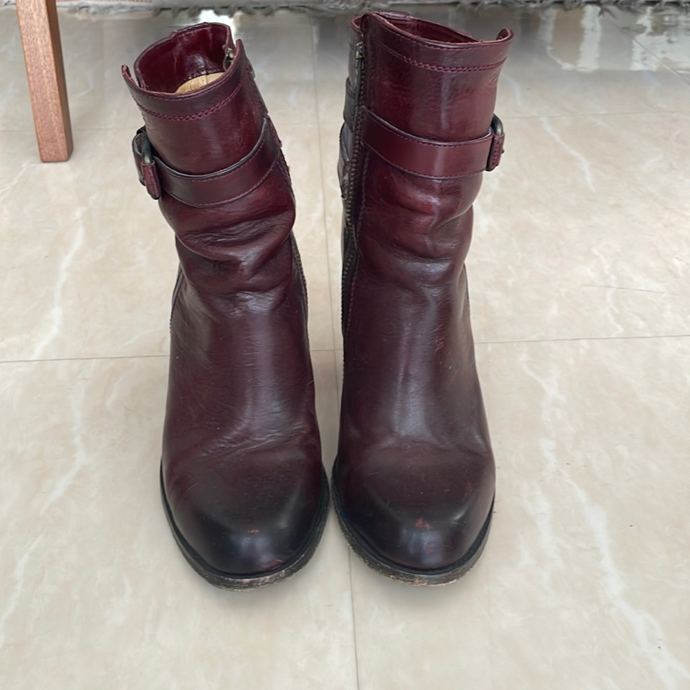 Frye short boots